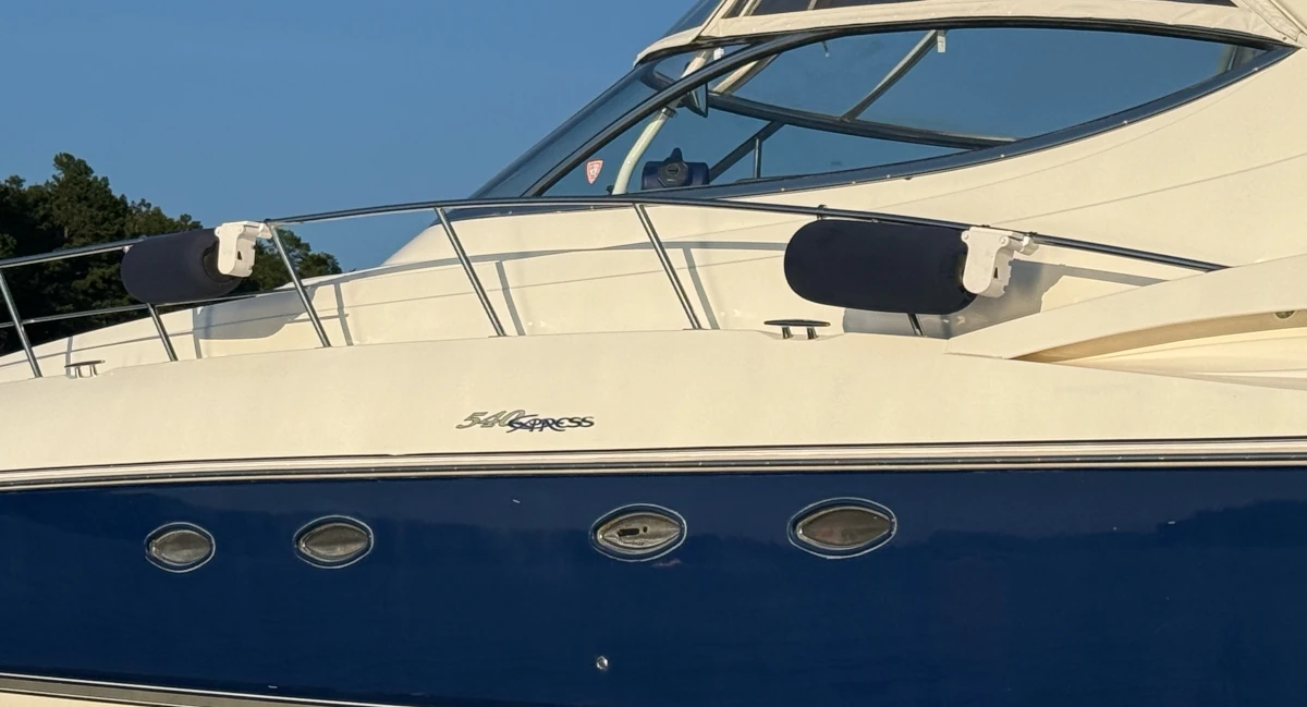 Heavy-duty torque automatic Bluetooth boat fender deployment system for fenders up to 12 inches in diameter